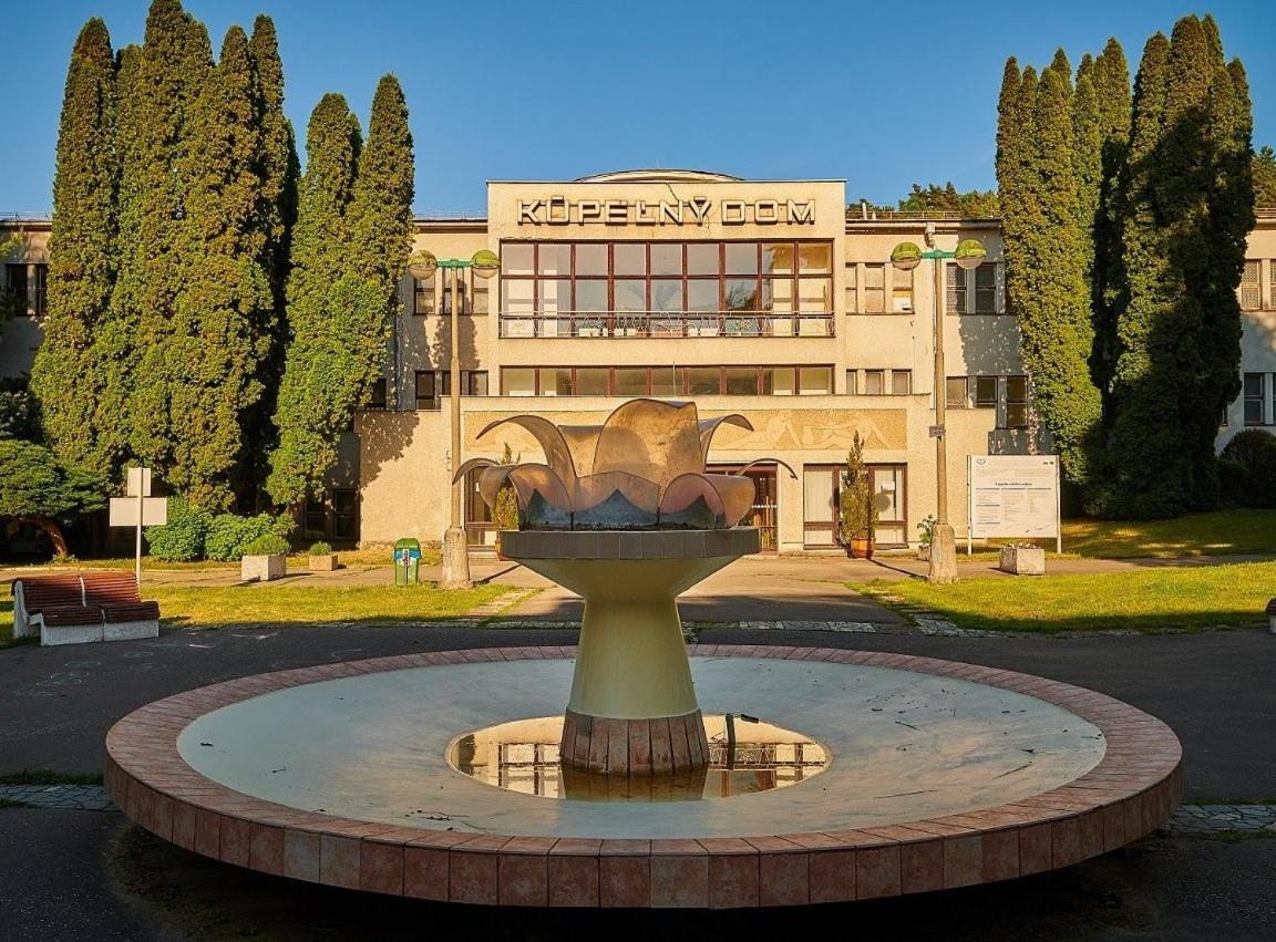 Hotel Palace - Kupele Sliac Exterior photo